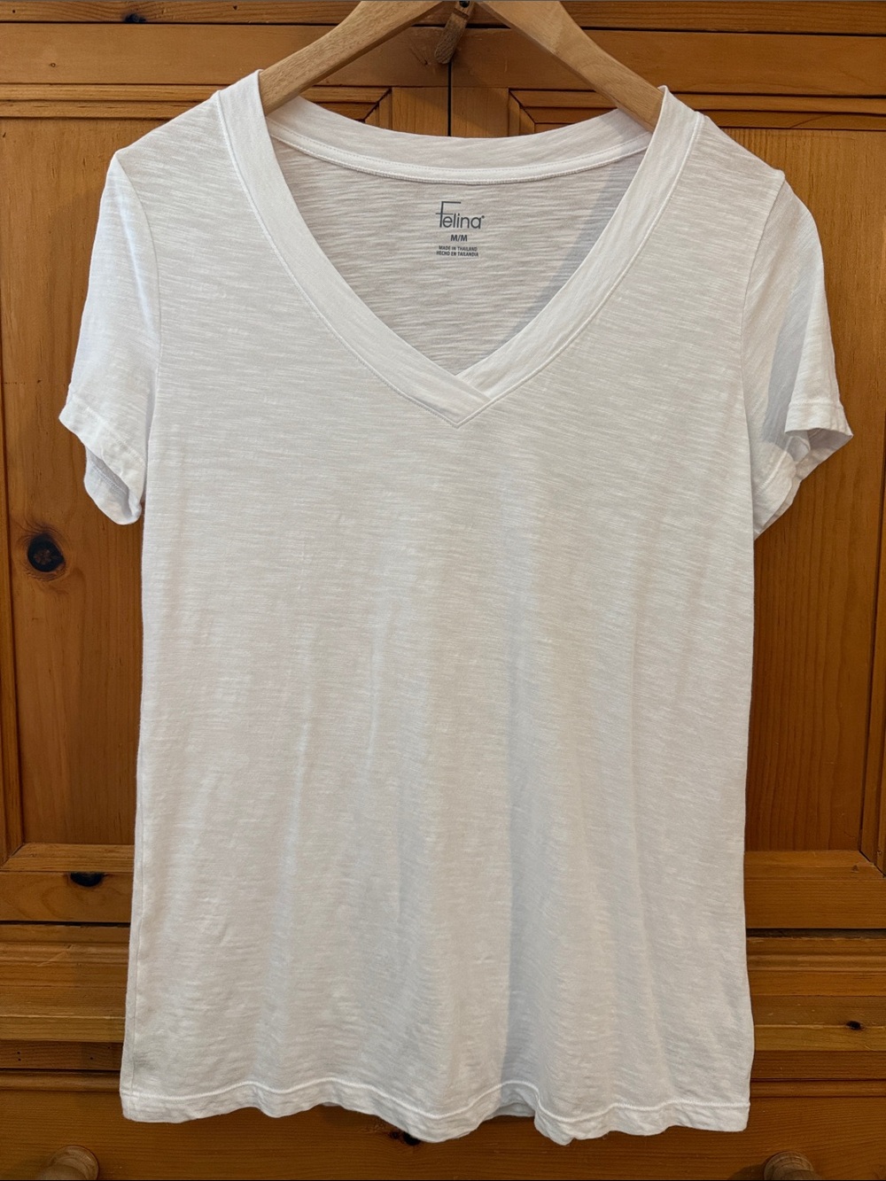 Felina White Cotton Blend V-Neck Short Sleeve Tee, Medium